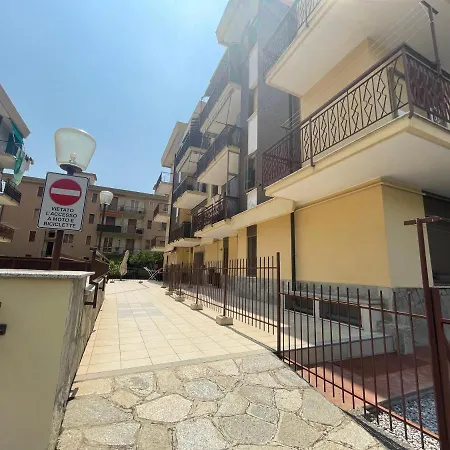 Appartamento 250 Mt Dal Mare 2 Locali A 3 Min Dalle Spiagge. Pietra Ligure