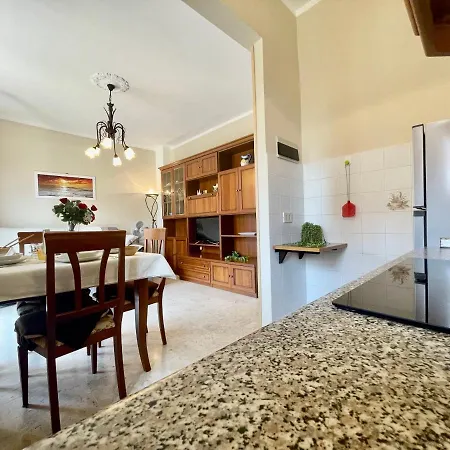 Apartamento 250 Mt Dal Mare 2 Locali A 3 Min Dalle Spiagge.